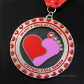 Lembrança de cristal de plástico personalizada barata e medalha de acrílico em formato de coração feita na China